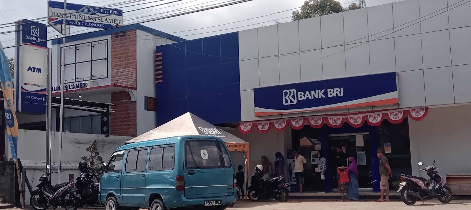 Kantor BRI unit dukuhwaluh & Sumbang